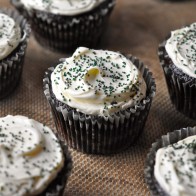 Chocolate Cupcakes with White Chocolate Frosting