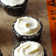 Mocha Cupcakes with Cream Cheese Frosting